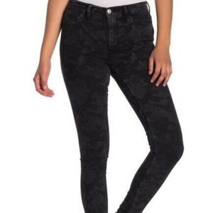 Free People Camo Skinny Jeans